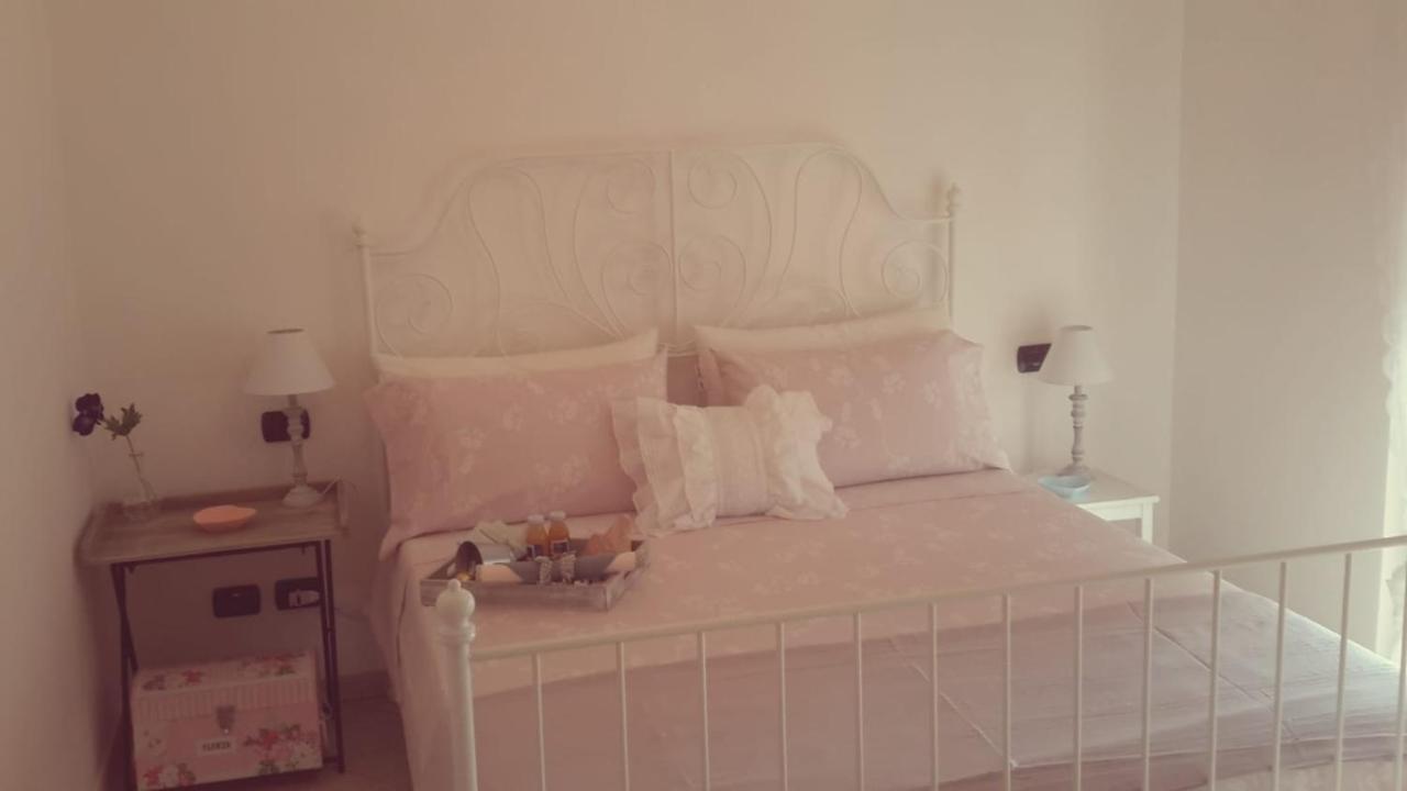 Beti House Heart'S And Roses Rooms Ponte Galeria Dış mekan fotoğraf